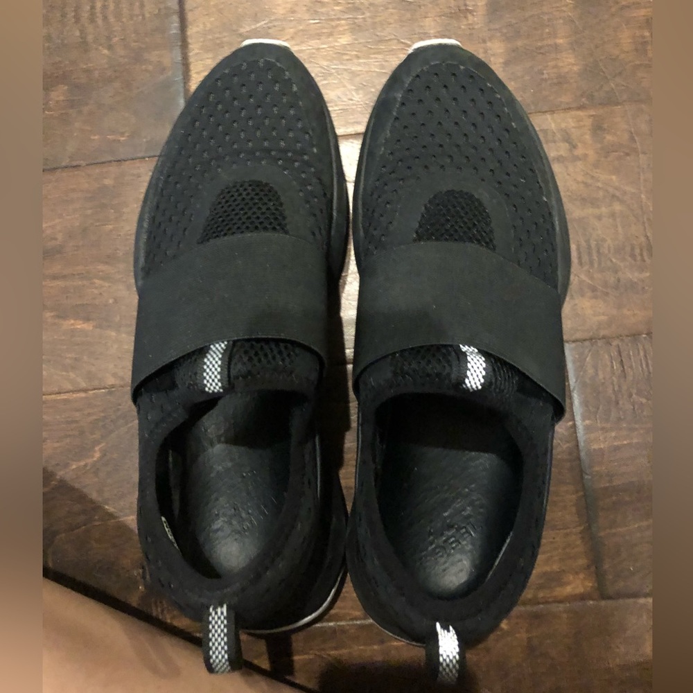 Sorel Kinetic Impact Strap Sneaker